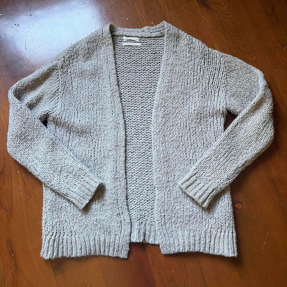 Urban-outfitters Women's Grey and Cream Cardigan